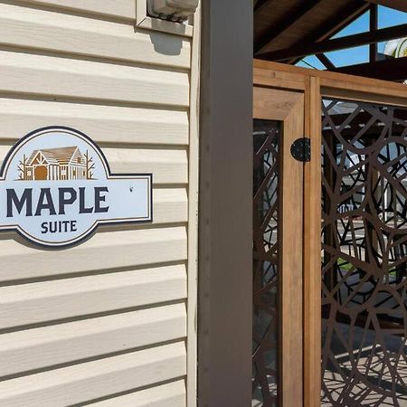 Maple Suite - Main Street Lodge In Berlin Zewnętrze zdjęcie